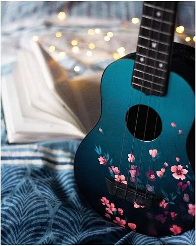 Flight TUS 32 Sakura Укулеле Travel.