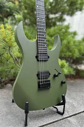 Spira S-400 MGR Электрогитара.