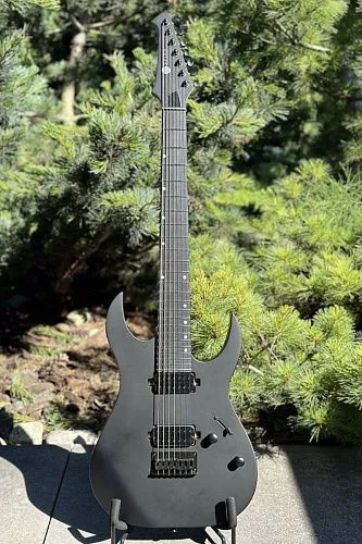 Spira S-407 MBK Электрогитара 7-ми струнная.