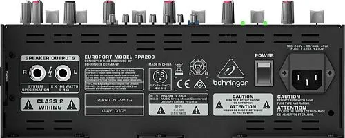 Behringer PPA200 Компактная звукоусилительная система чемоданного типа. 
