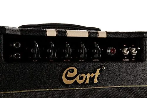 Cort CMV15-EU Комбоусилитель ламповый.