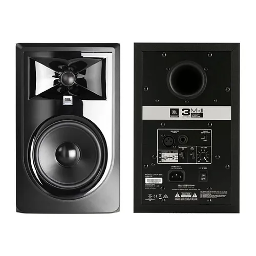 JBL 305P MKII Активный двухполосный студийный монитор 5` с магнитным экраном.
