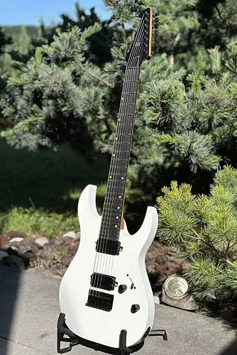 Spira S-407 MWH Электрогитара 7-ми струнная.