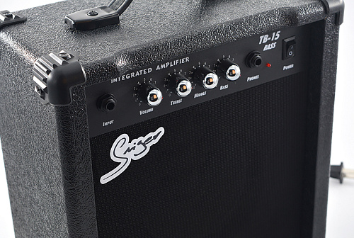 Smiger TB-15-BK Комбоусилитель для бас-гитары. 