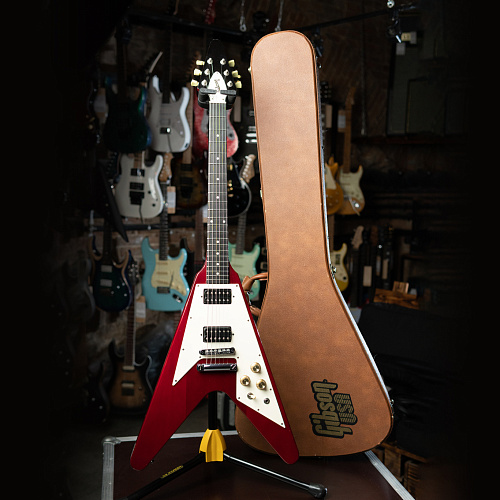Gibson Flying V '67 Reissue Cherry 1994 USA Электрогитара.