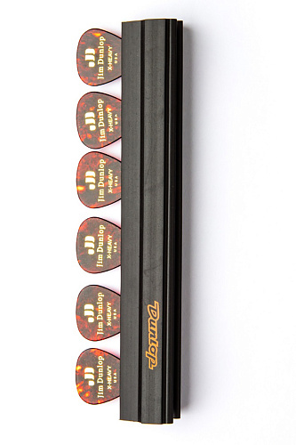 Dunlop 5010 Держатель для медиаторов, крепится к микрофонной стойке.