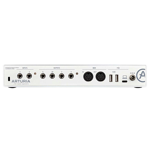 Arturia MiniFuse 4 White USB аудио интерфейс.