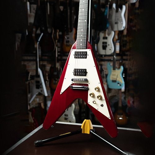 Gibson Flying V '67 Reissue Cherry 1994 USA Электрогитара.